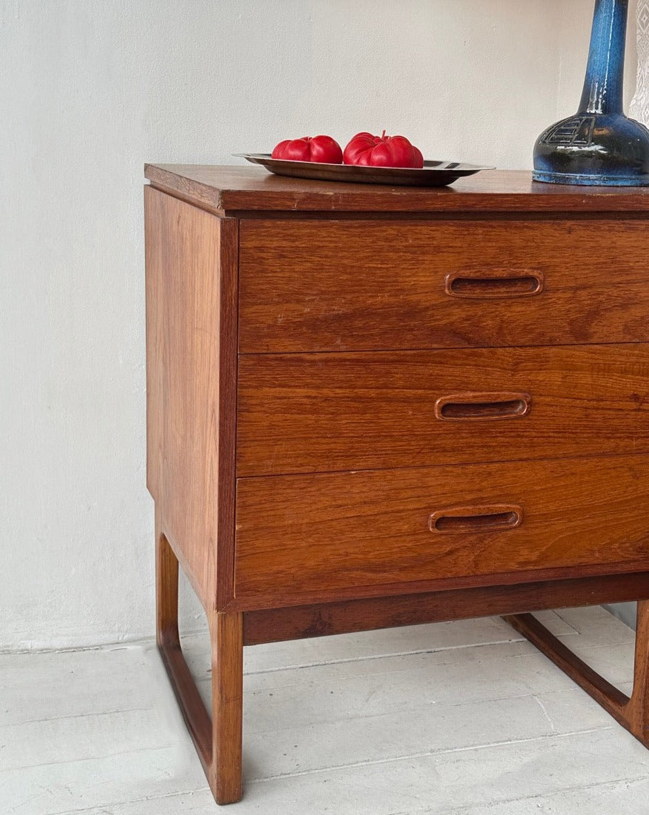 Mid Century Teak Chest of Drawers