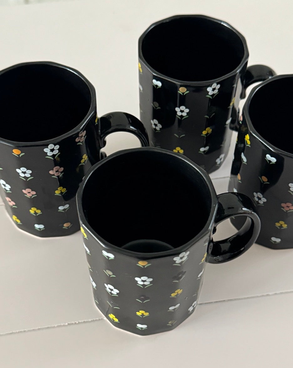Set of 4 Japanese Mugs