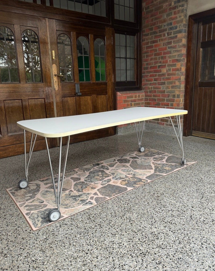 'Max' Table for Kartell