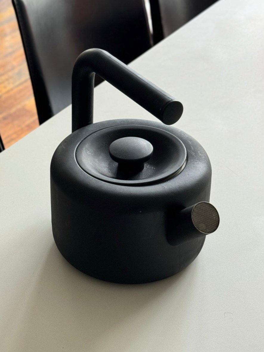 Fellow 'Clyde' Stovetop Kettle