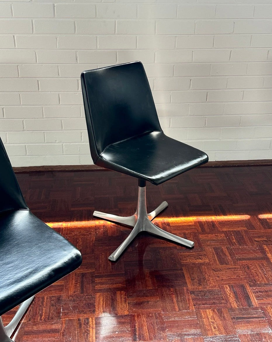 Set of 6 Grant Featherston Dining Chairs