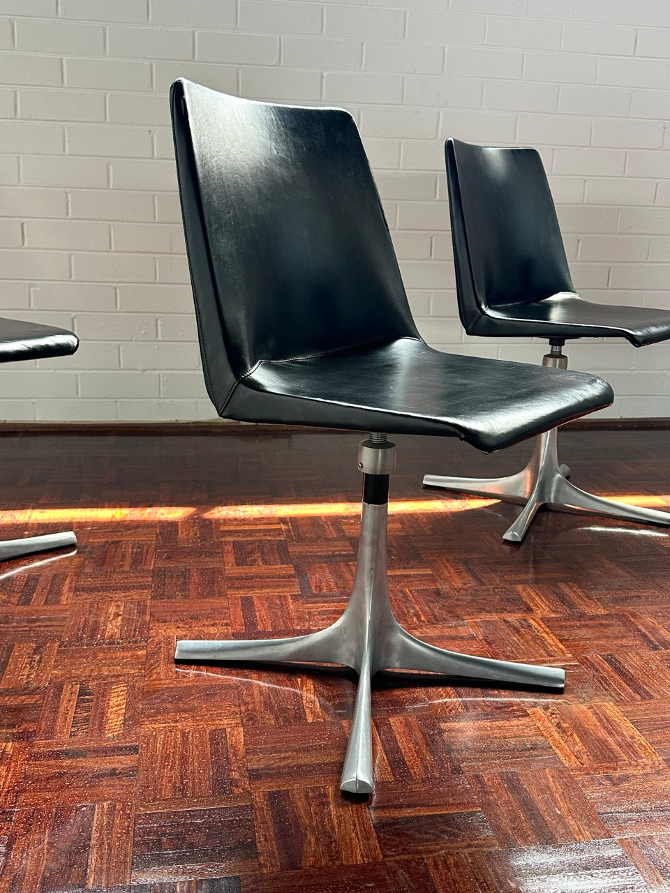 Set of 6 Grant Featherston Dining Chairs