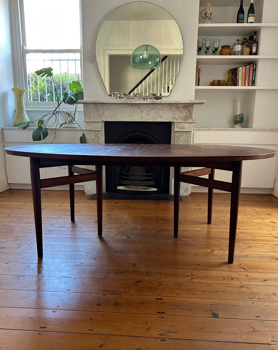 Dining table, Model 227 designed by Arne Vodder, Denmark, 1950s