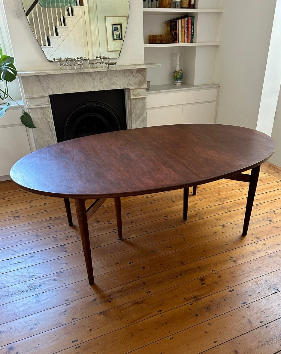 Dining table, Model 227 designed by Arne Vodder, Denmark, 1950s