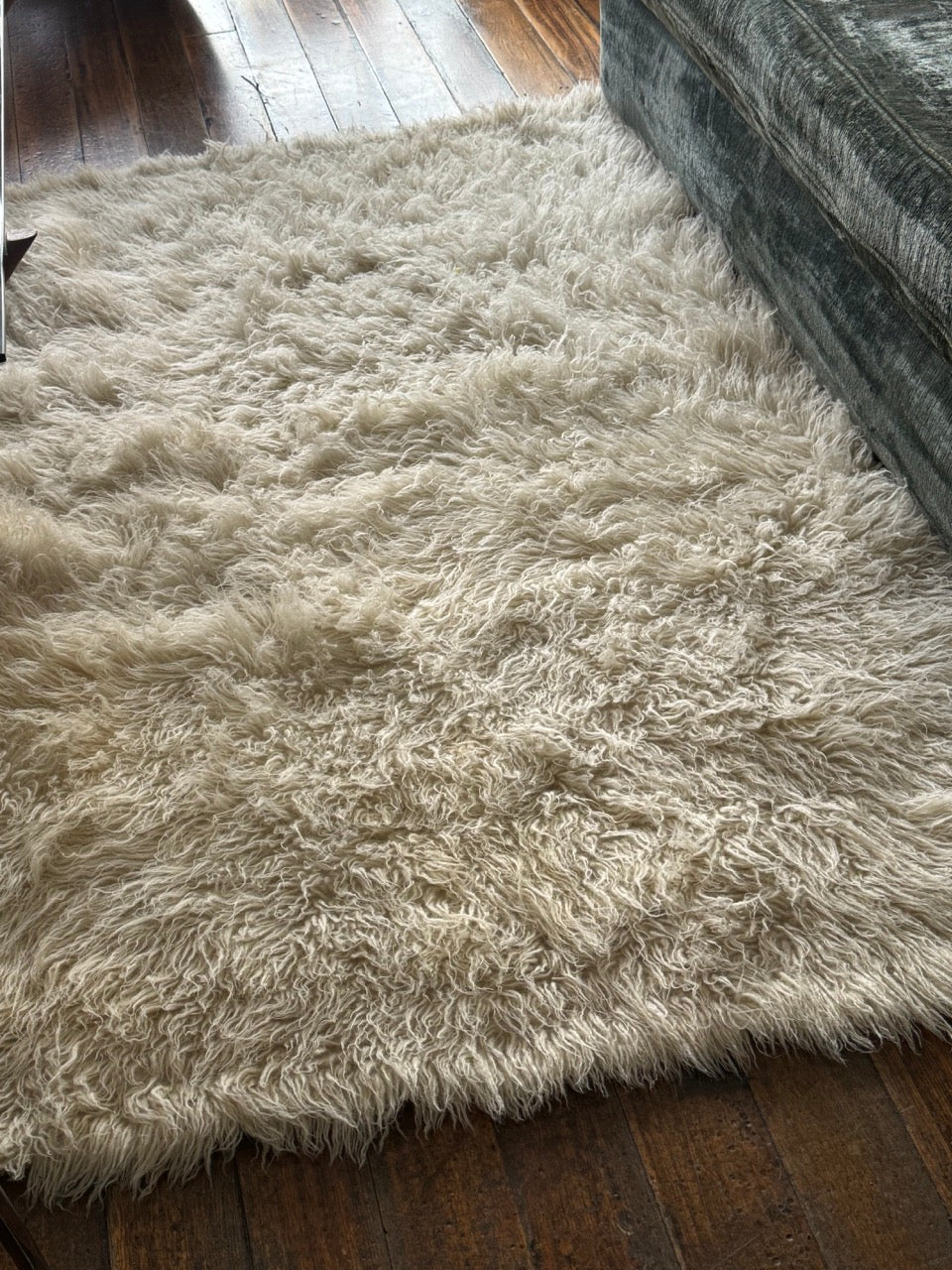 Vintage Cream Flokati Rug