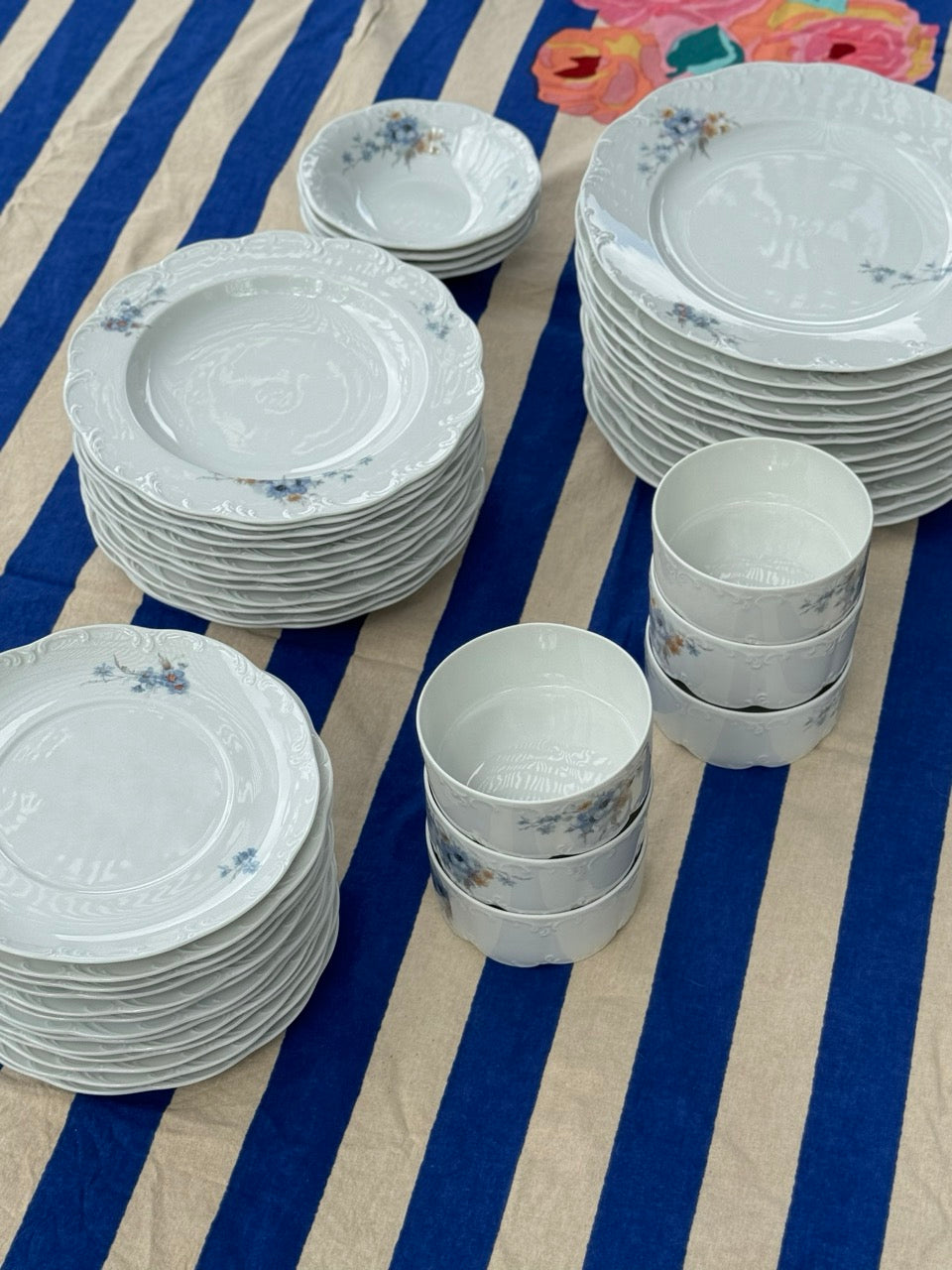 Rosenthal Belvedere Classic Rose Dinner Set
