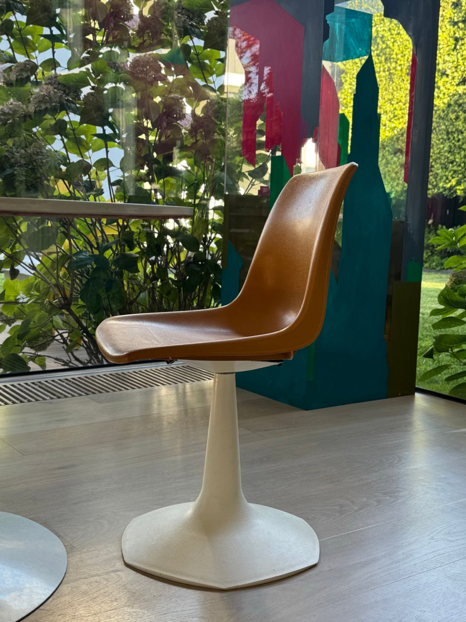 Set of 4 Sebel Hobnob Swivel Chairs