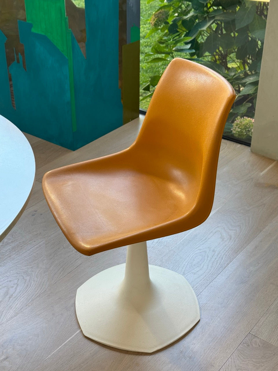 Set of 4 Sebel Hobnob Swivel Chairs