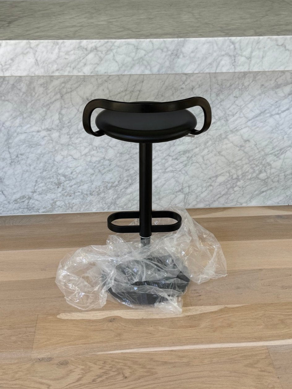 Pair of 'MAK' S110 Stools by Lapalma