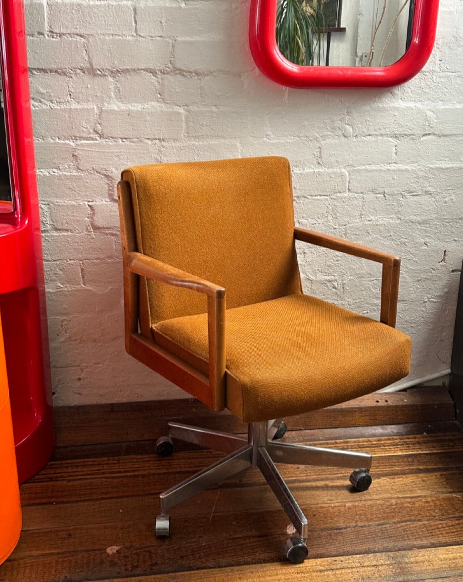 Mid Century Office Chair