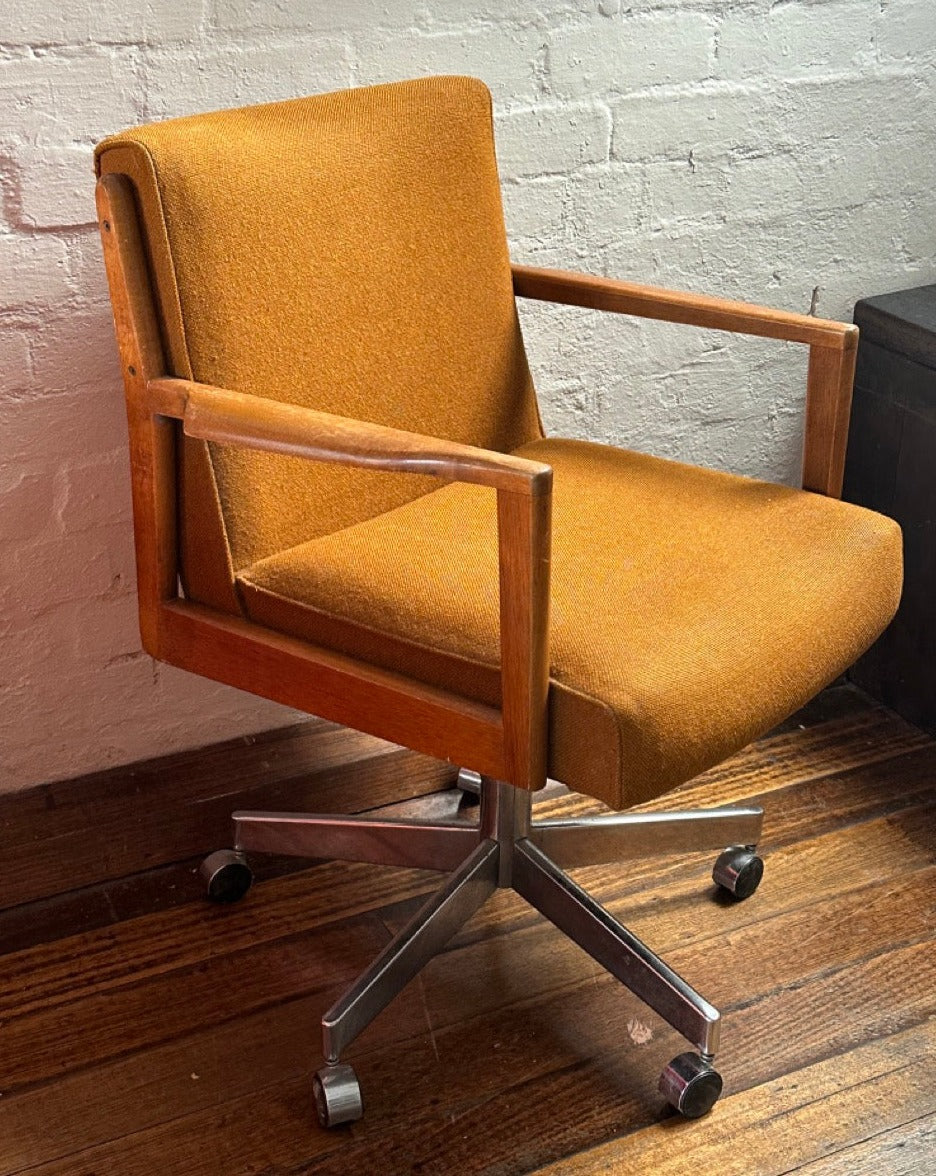 Mid Century Office Chair