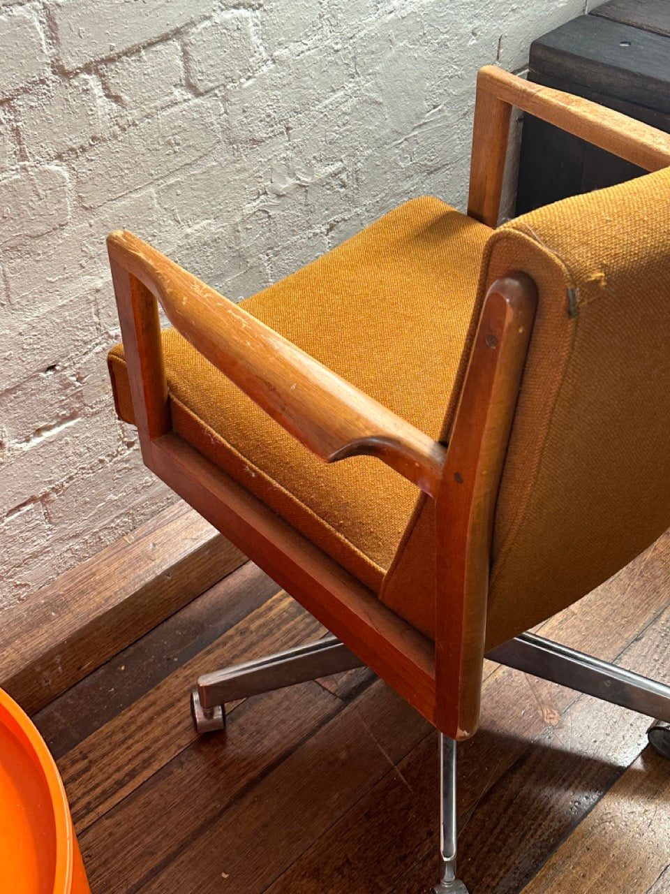 Mid Century Office Chair