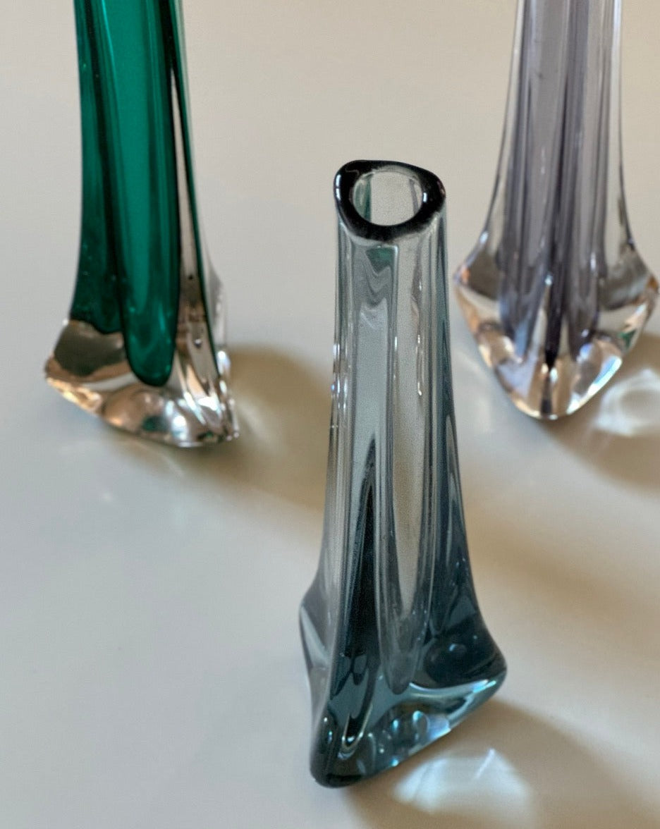 Three Kingfisher Whitefriars 'Tricorn' Stem Vases