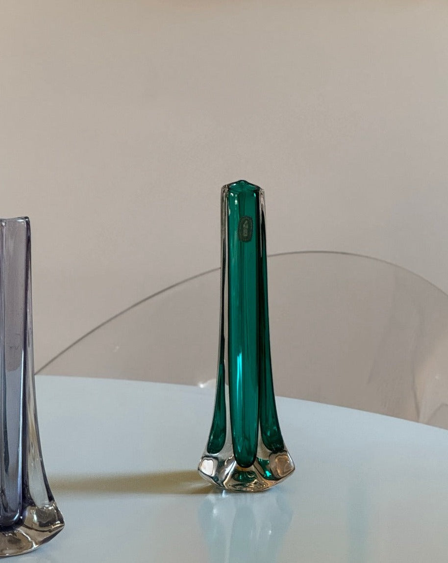 Three Kingfisher Whitefriars 'Tricorn' Stem Vases