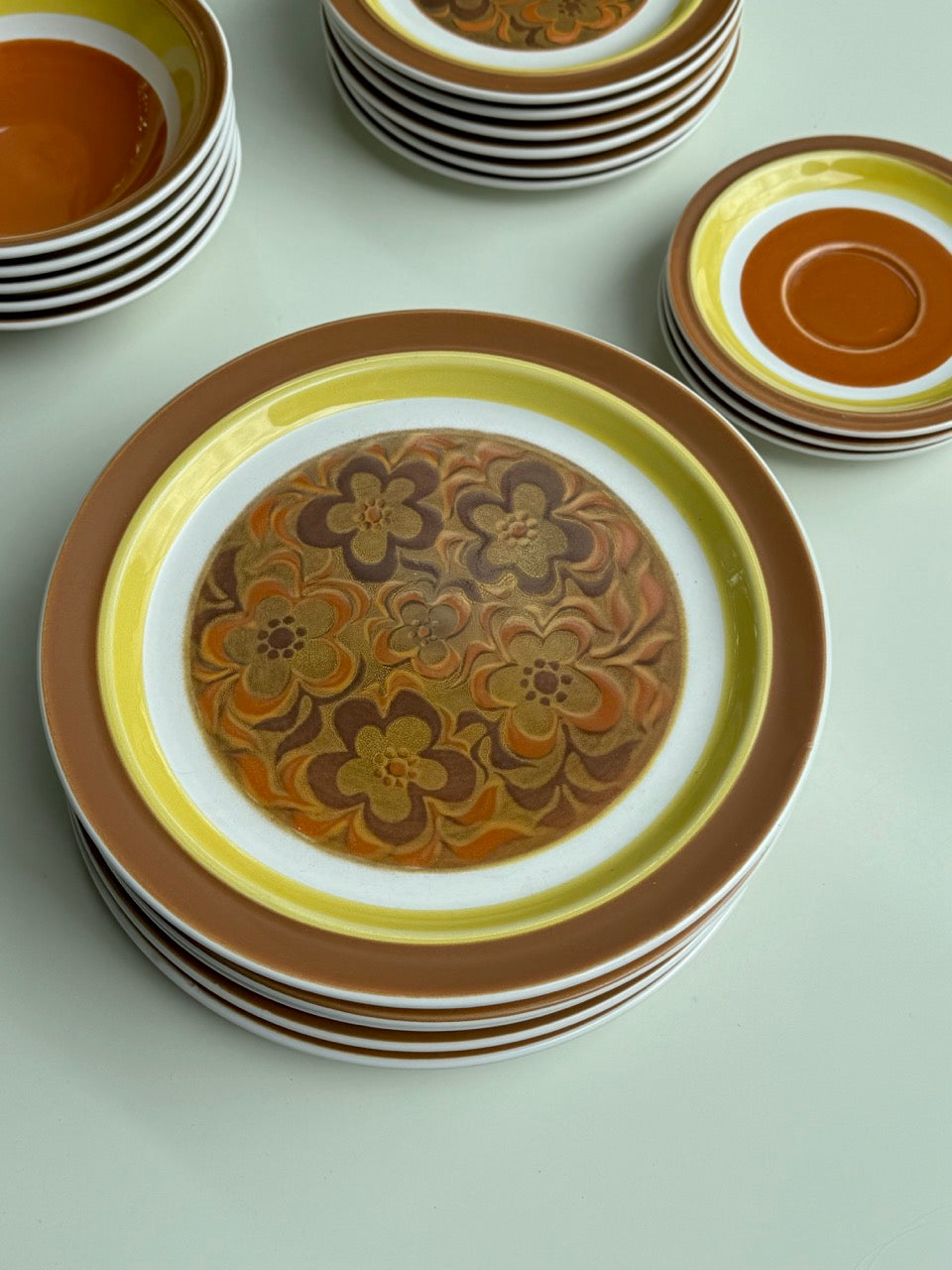 Vintage Electra Casual Ceram Tiffany 9601 Stoneware Dinner Set