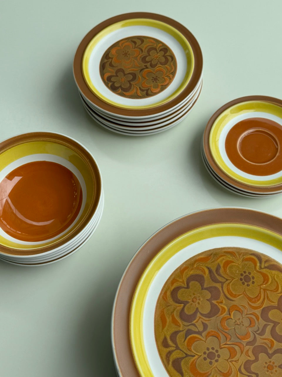 Vintage Electra Casual Ceram Tiffany 9601 Stoneware Dinner Set