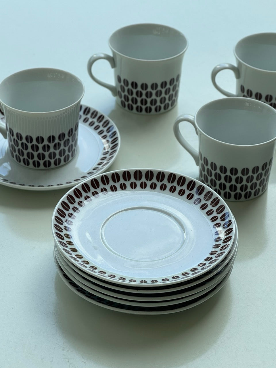 TK Thun Czechoslovakia Tea Set
