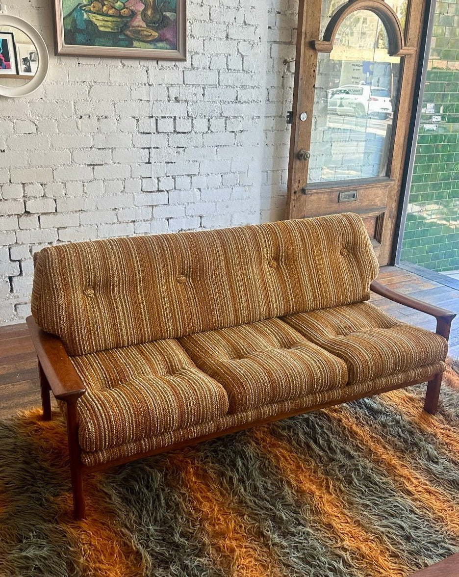 Tessa T1 Sofa
