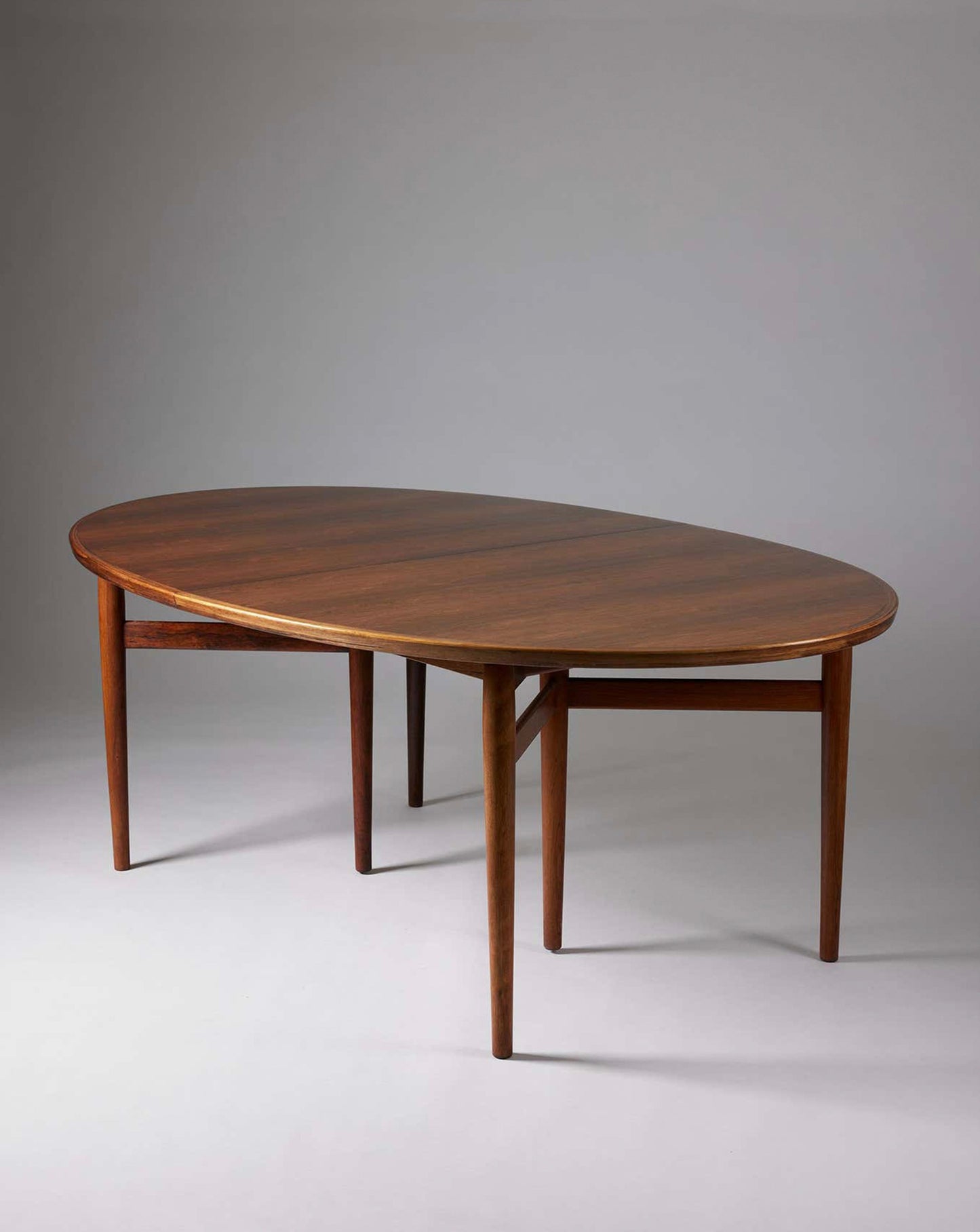 Dining table, Model 227 designed by Arne Vodder, Denmark, 1950s