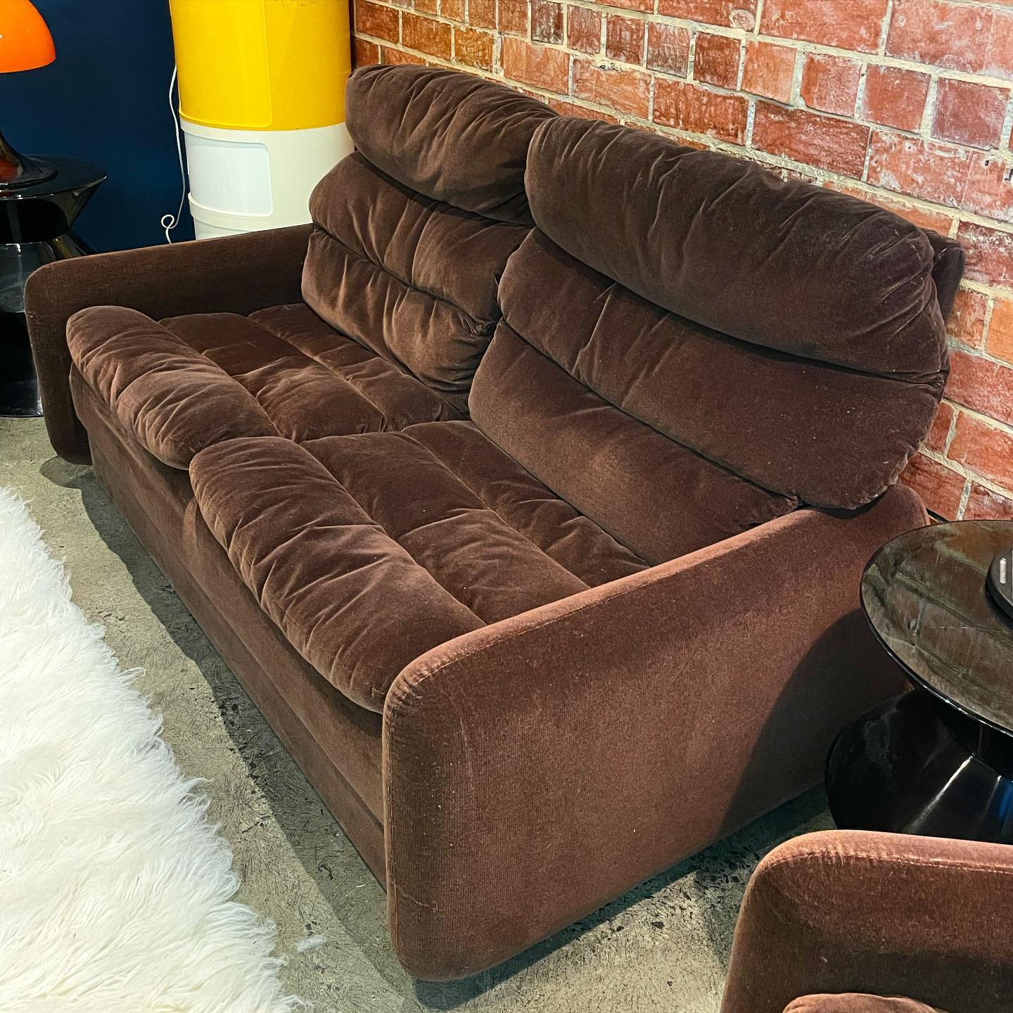 Tessa T7 Fred Lowen Lounge