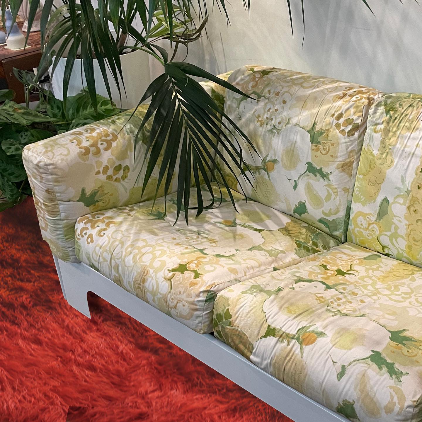 Chunky 3-seater Mid Century Modern Sofa