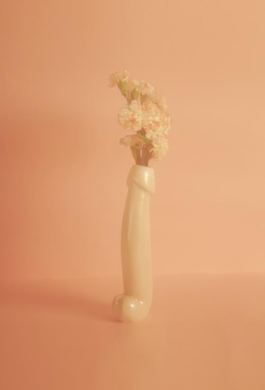 Nine Inch Vase - Mother Of Pearl