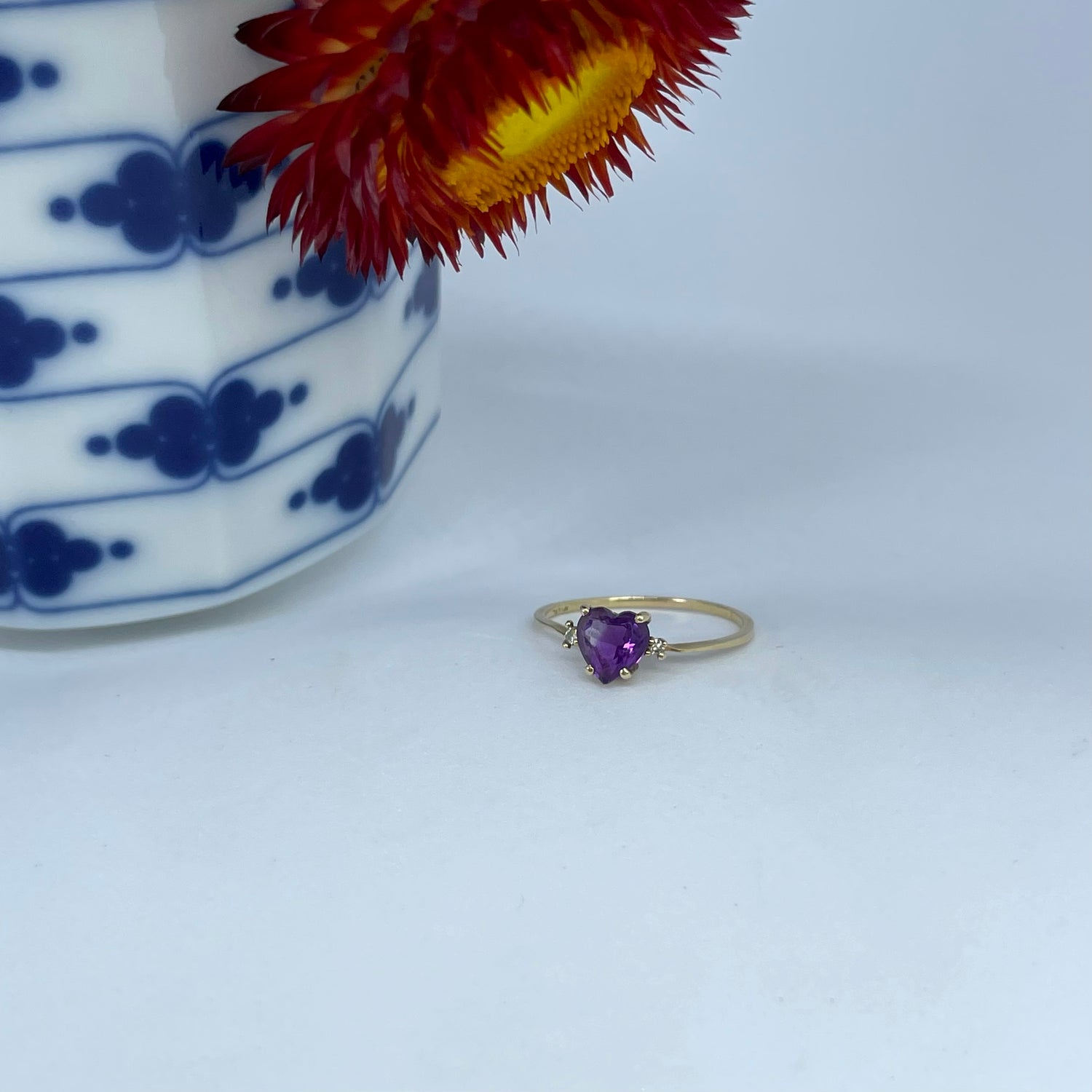14ct gold amethyst heart ring