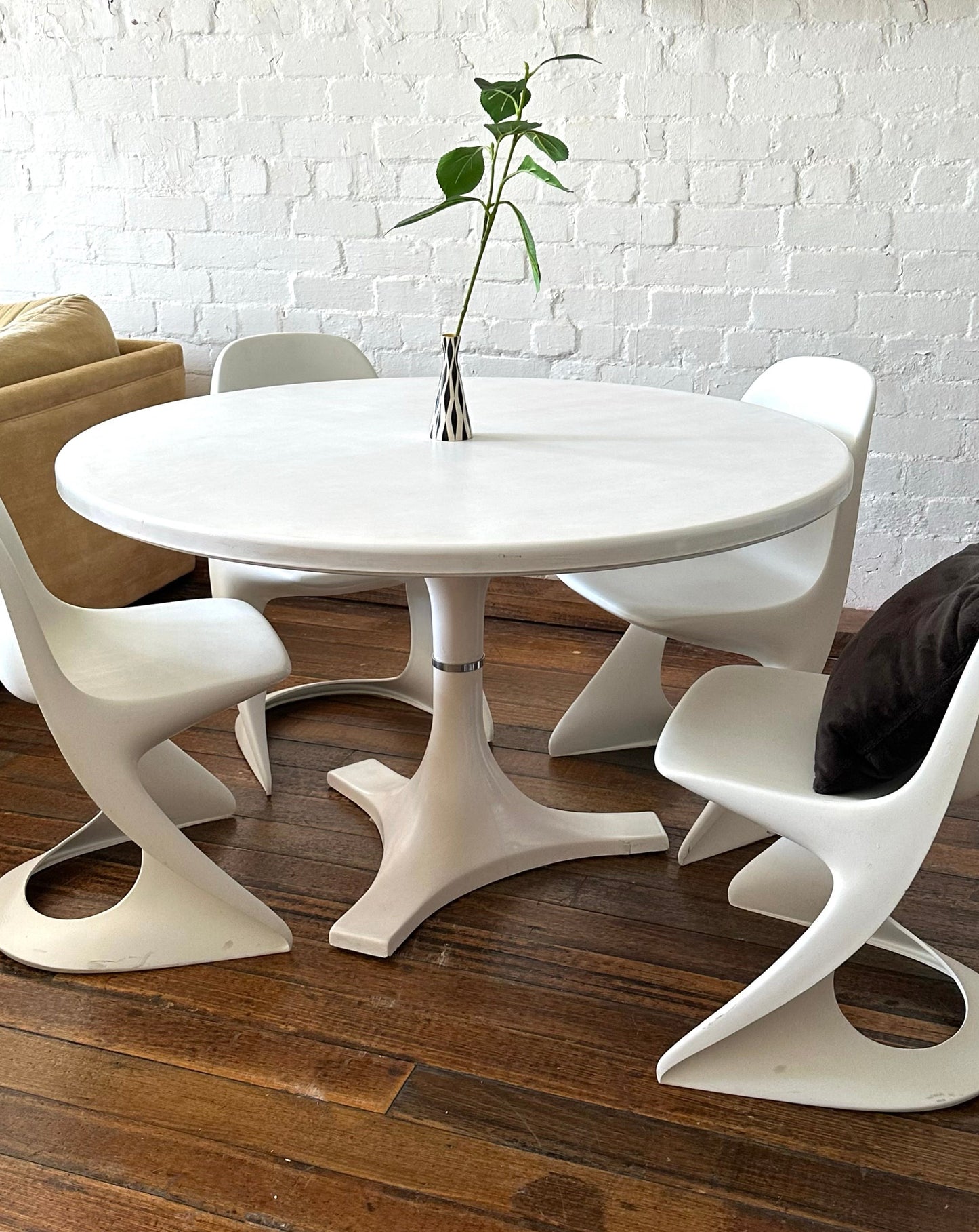 Kartell Dining Table by Anna Castelli