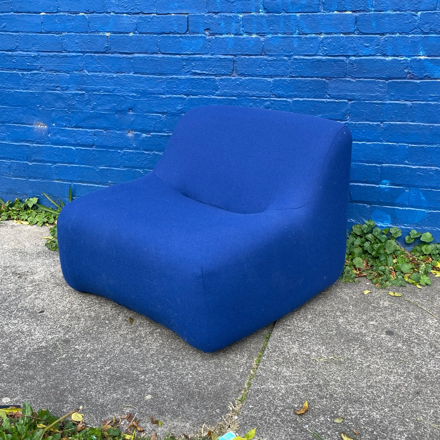 Featherston VII Armchair