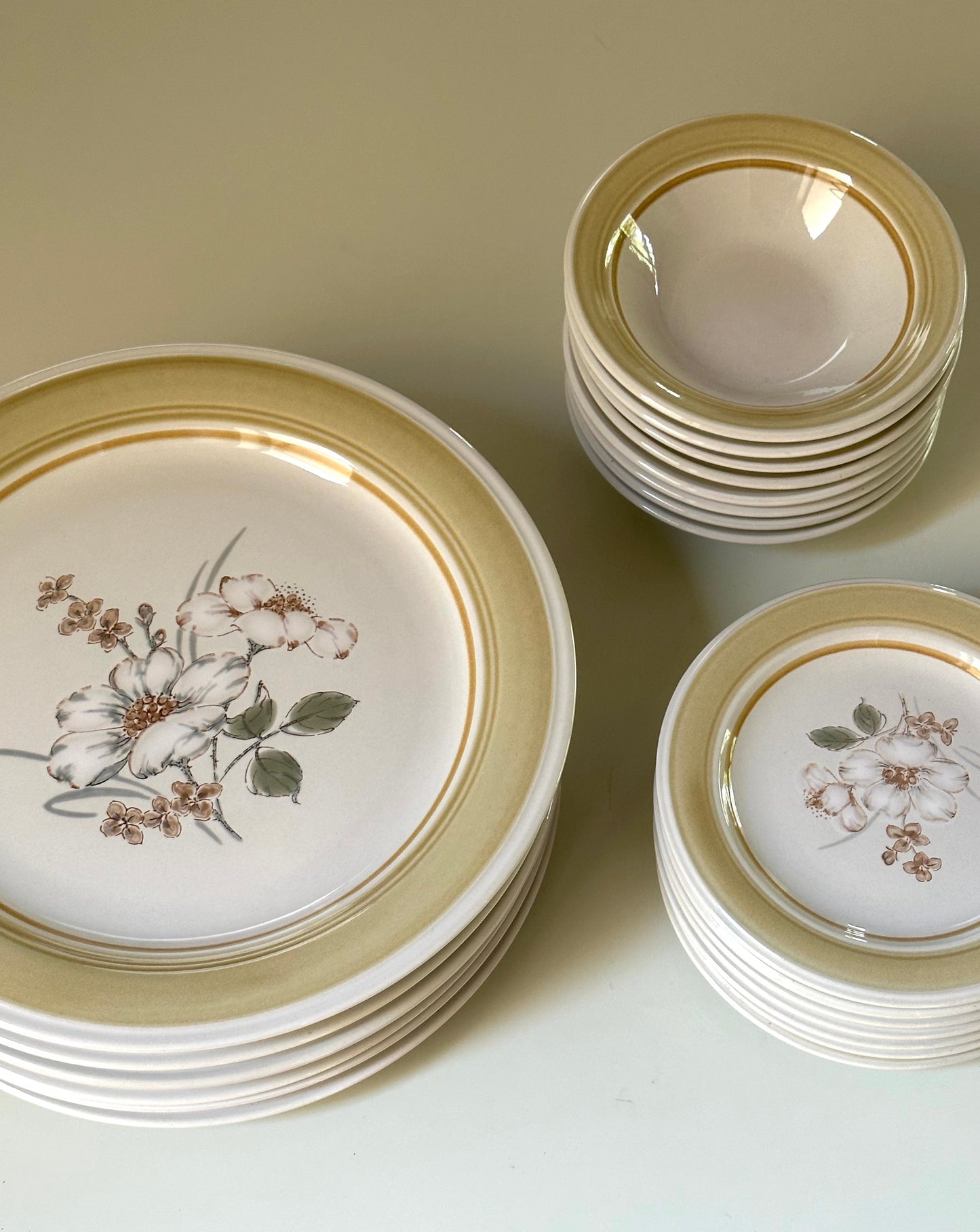 Dinnerware Set, Japan