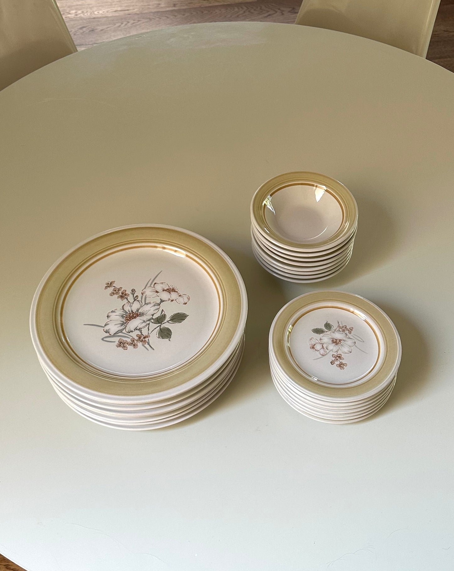 Dinnerware Set, Japan