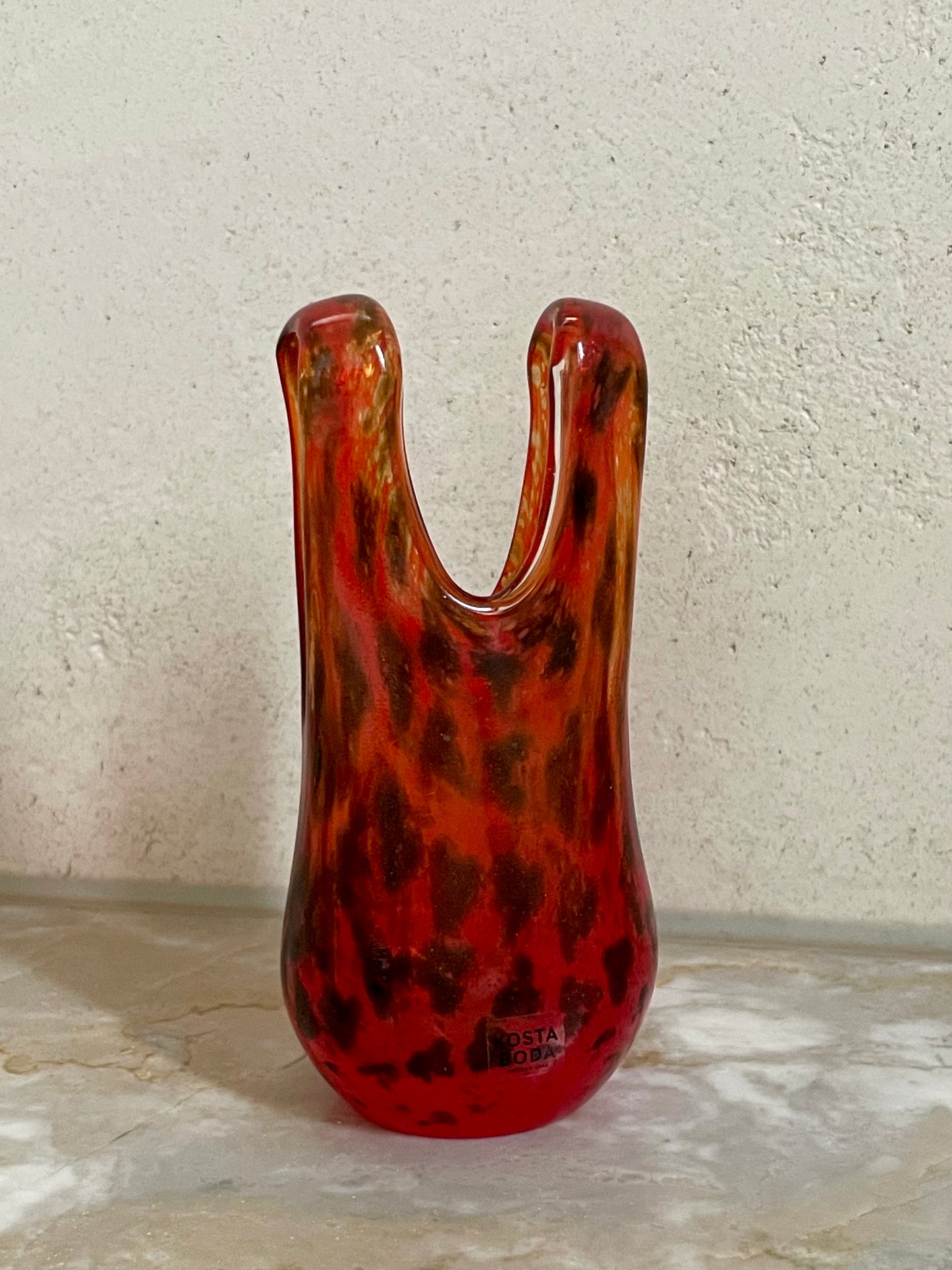 Swimsuit Vase for Kosta Boda in red/black leopard