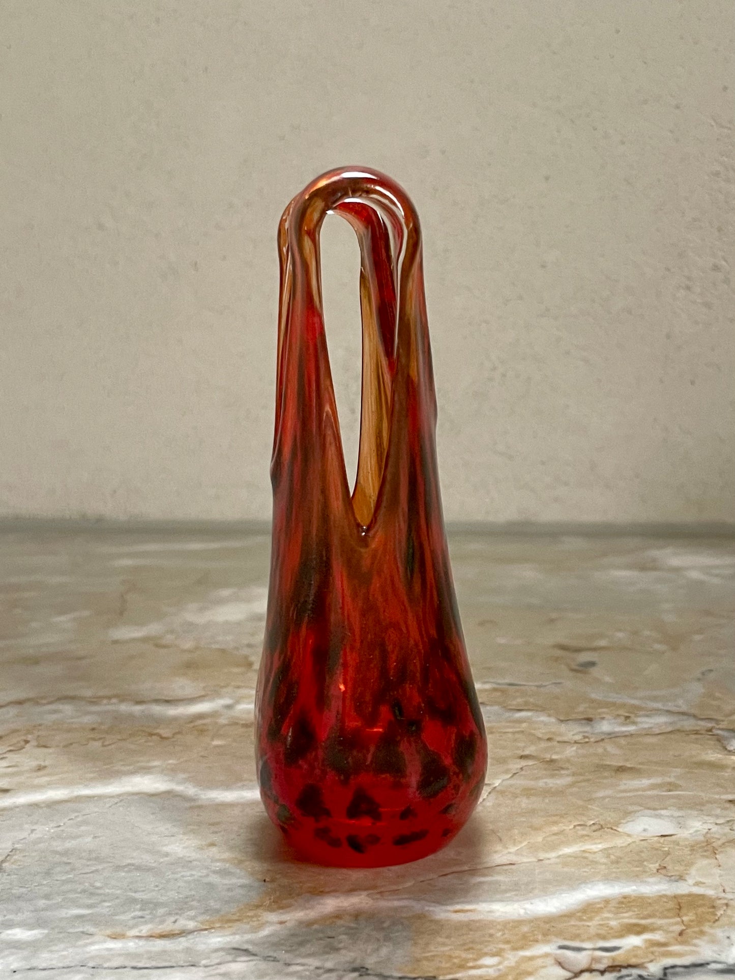Swimsuit Vase for Kosta Boda in red/black leopard