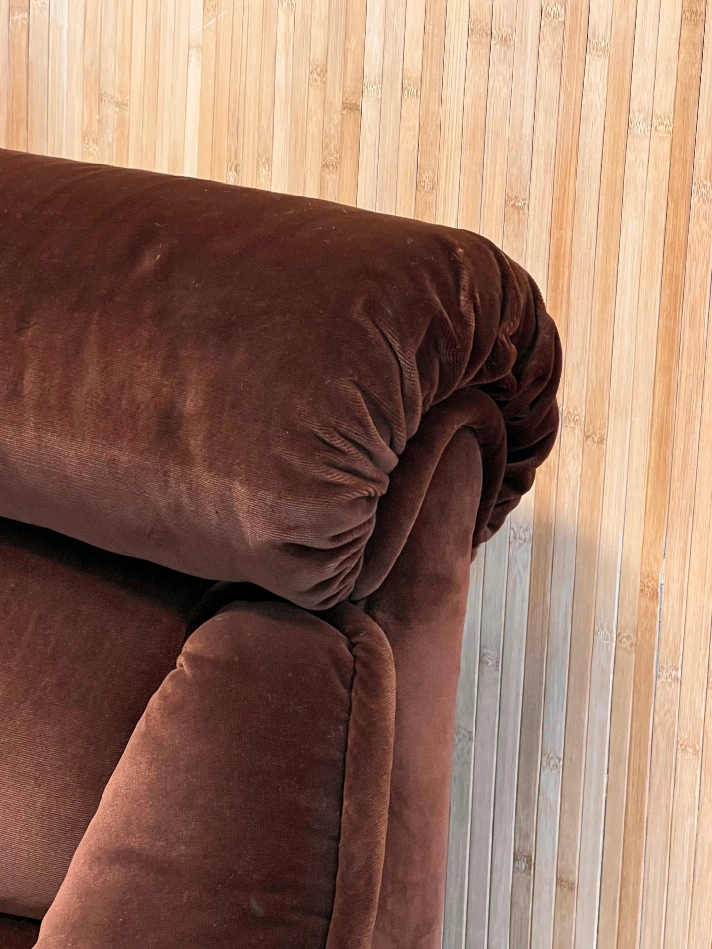 Eldon Design Velvet Armchair
