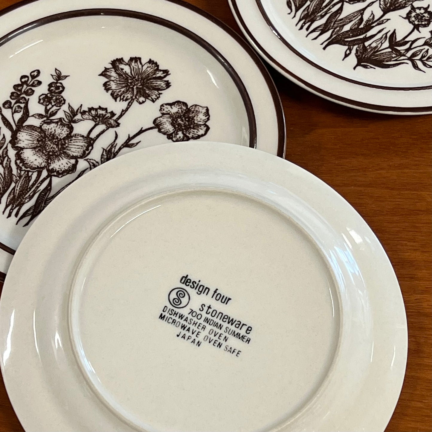 Design Four Stoneware Japan