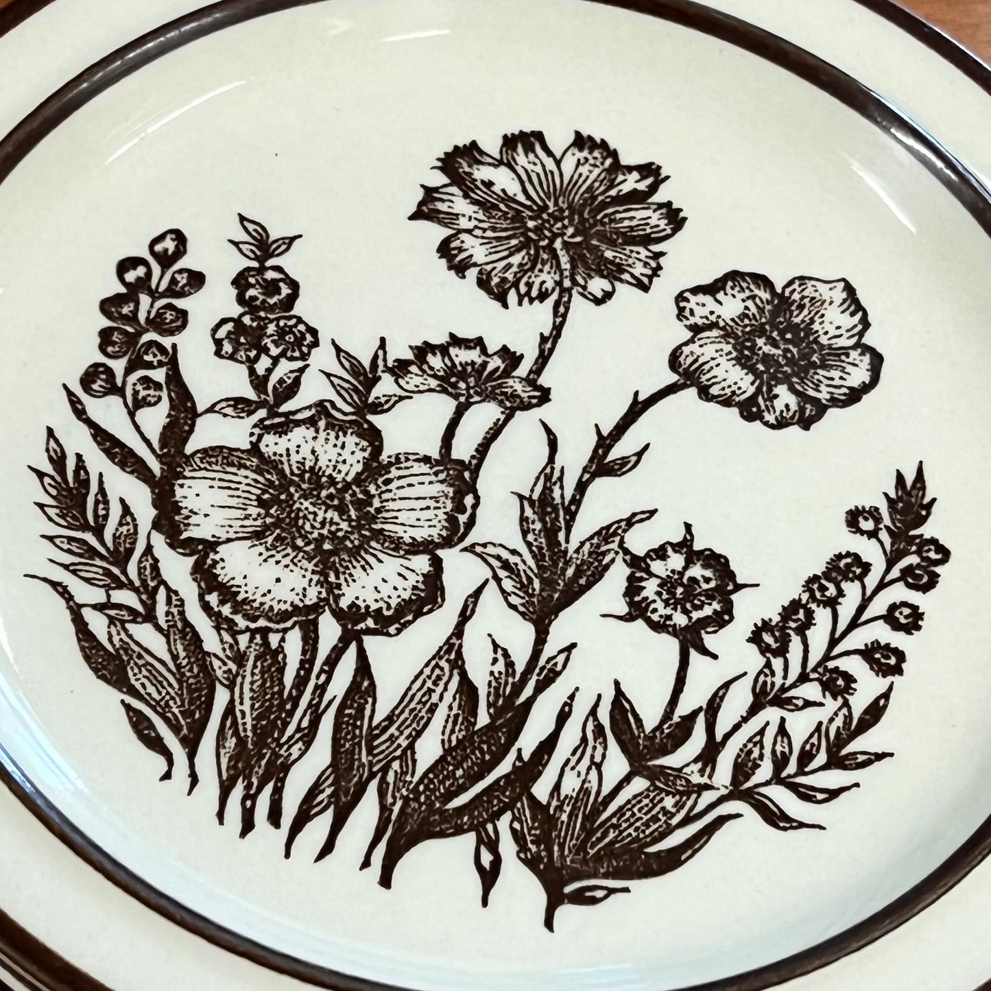 Design Four Stoneware Japan