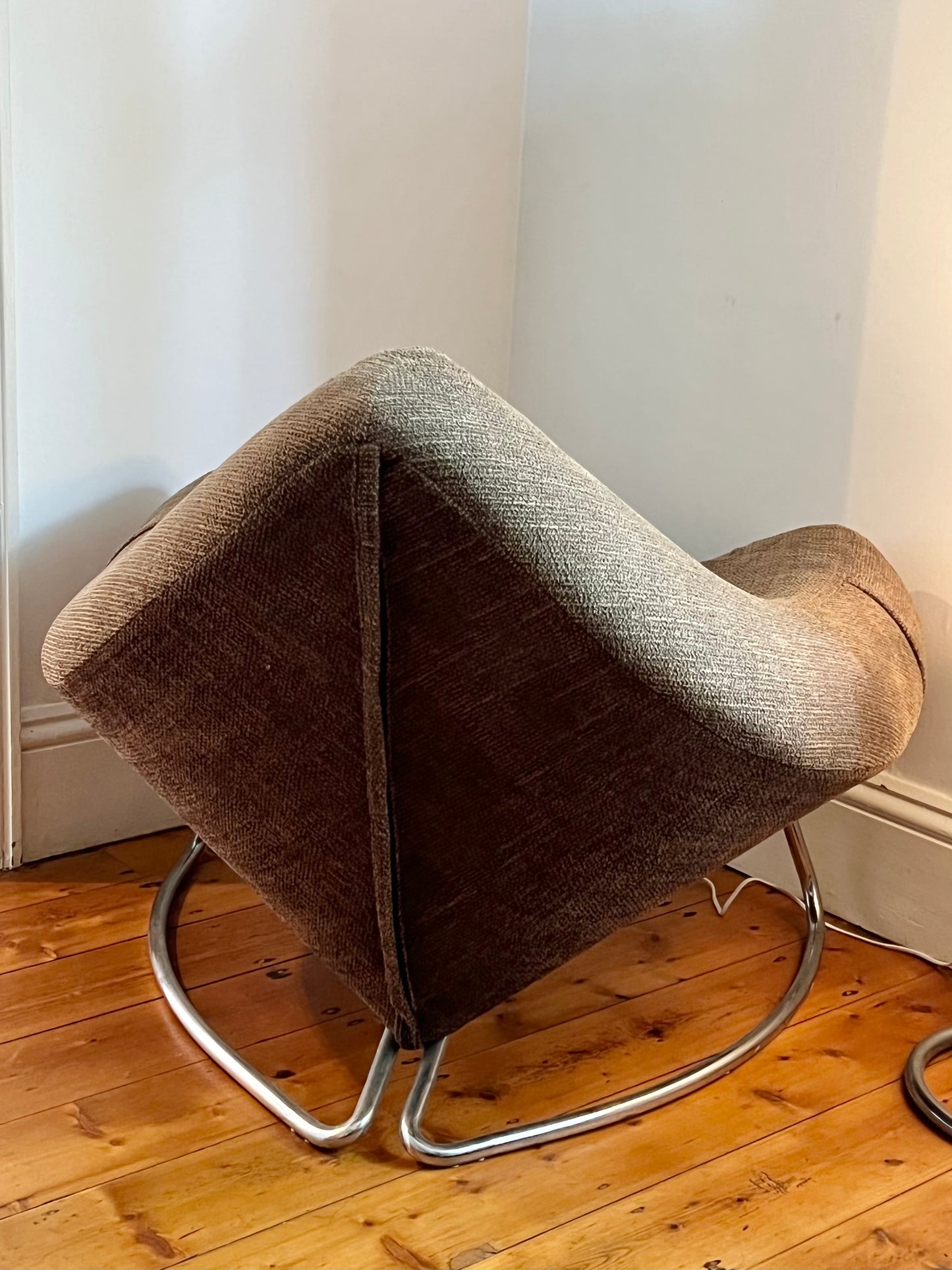 Chilli Chair by Escapade ROM Belgium