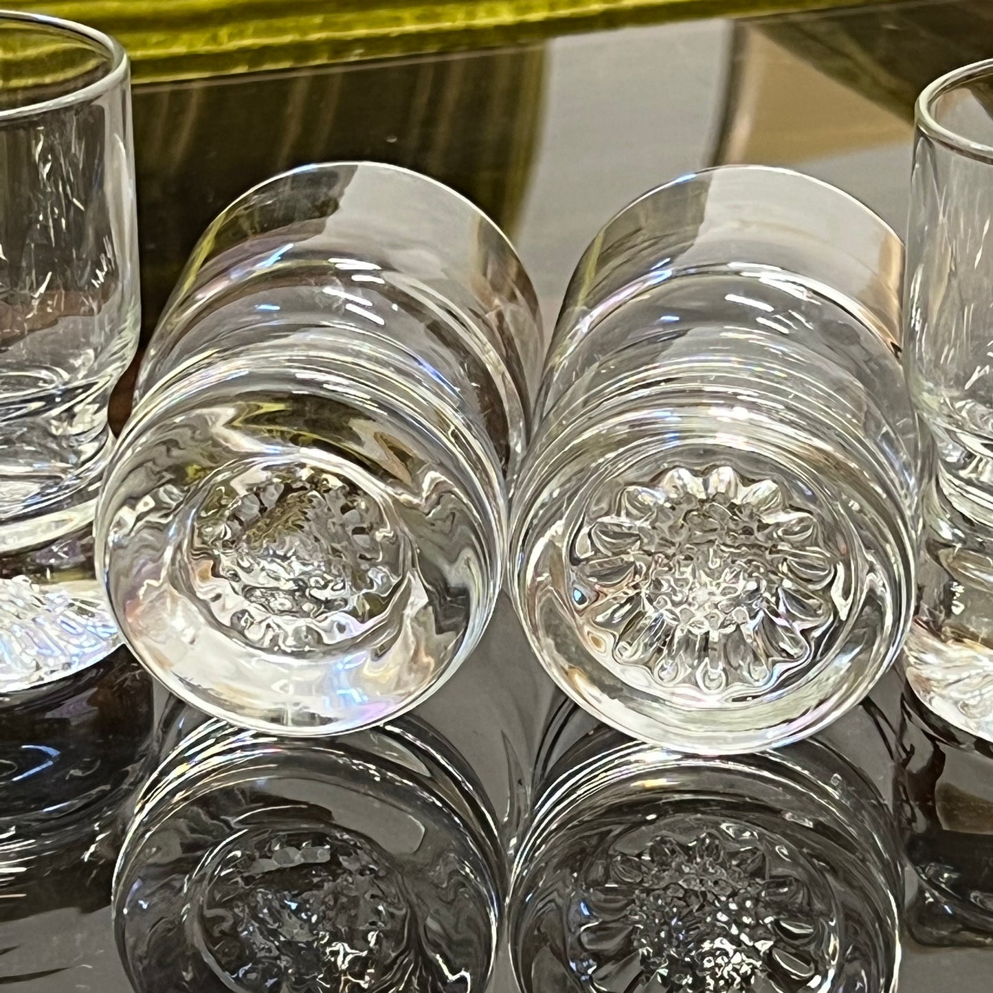 Set of 5 Crown Corning HAAMA Glasses