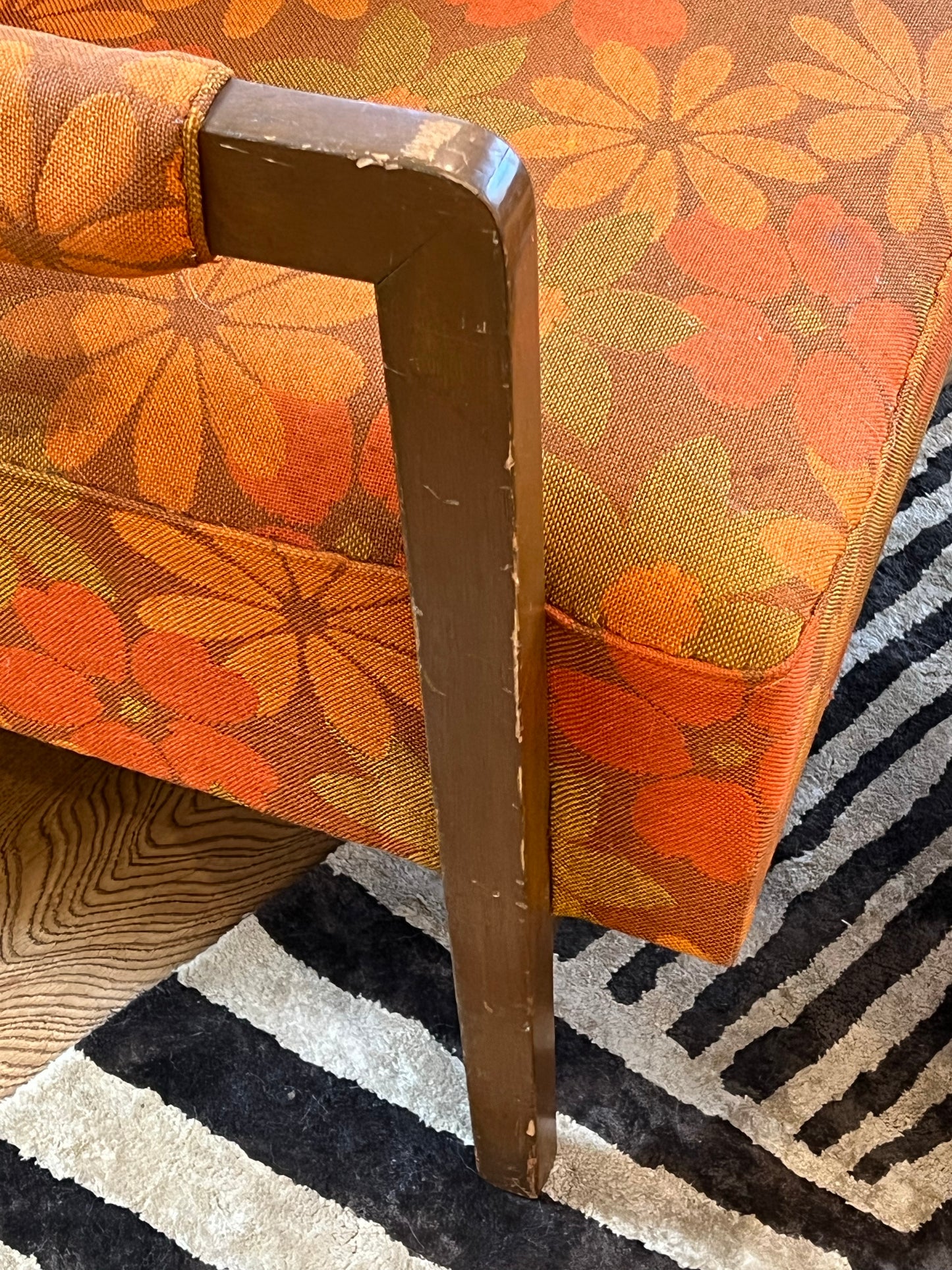 Floral Armchair w Footstool