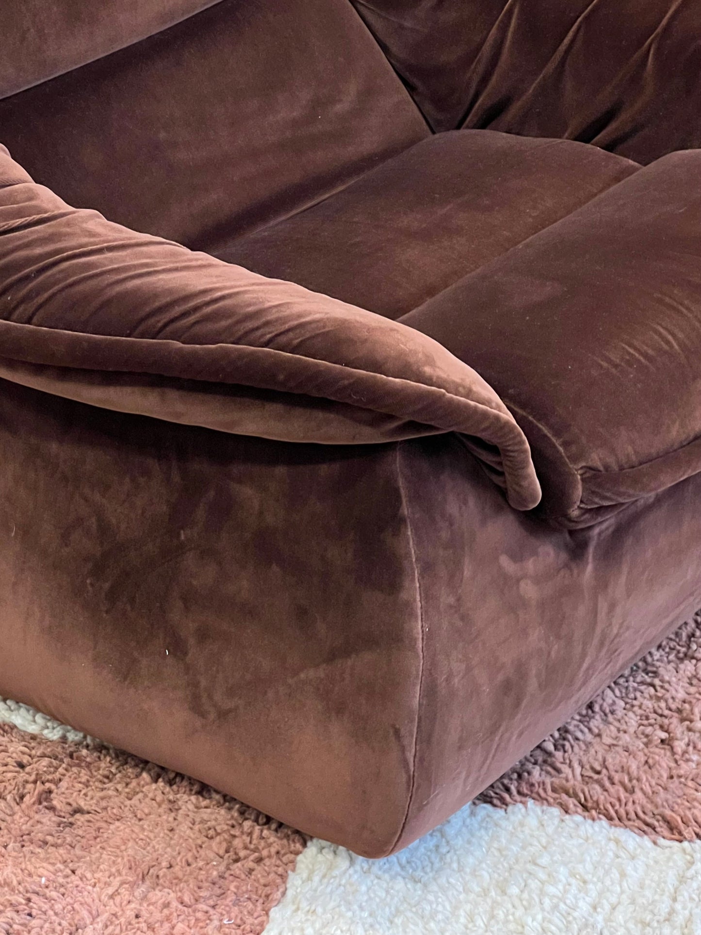 Eldon Design Velvet Armchair