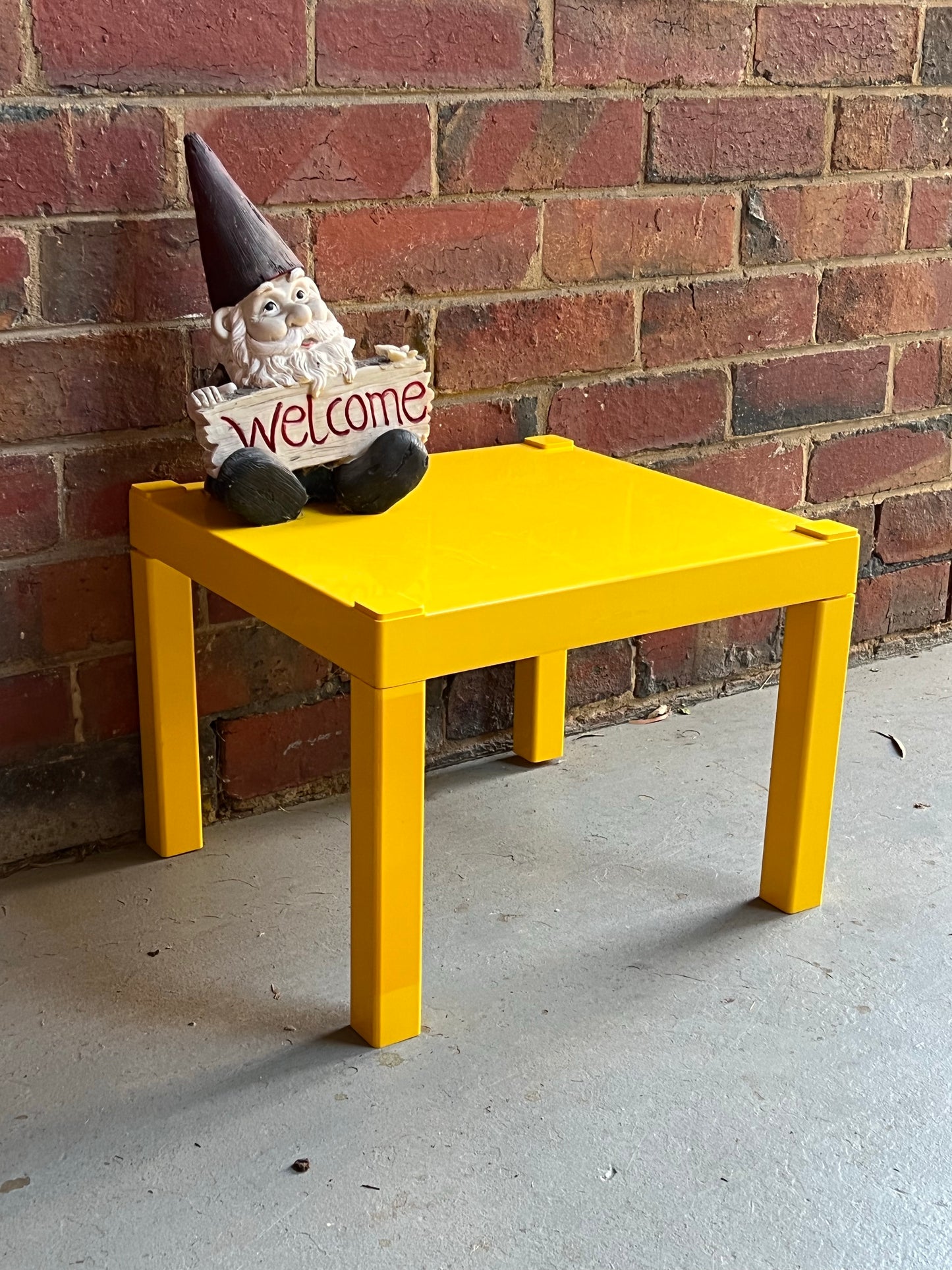 Plastic Stand by Sherman Shelving