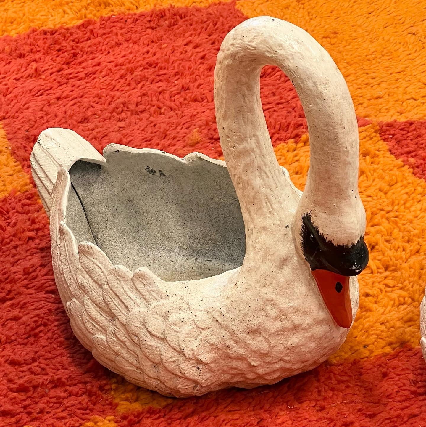 Swan Planter