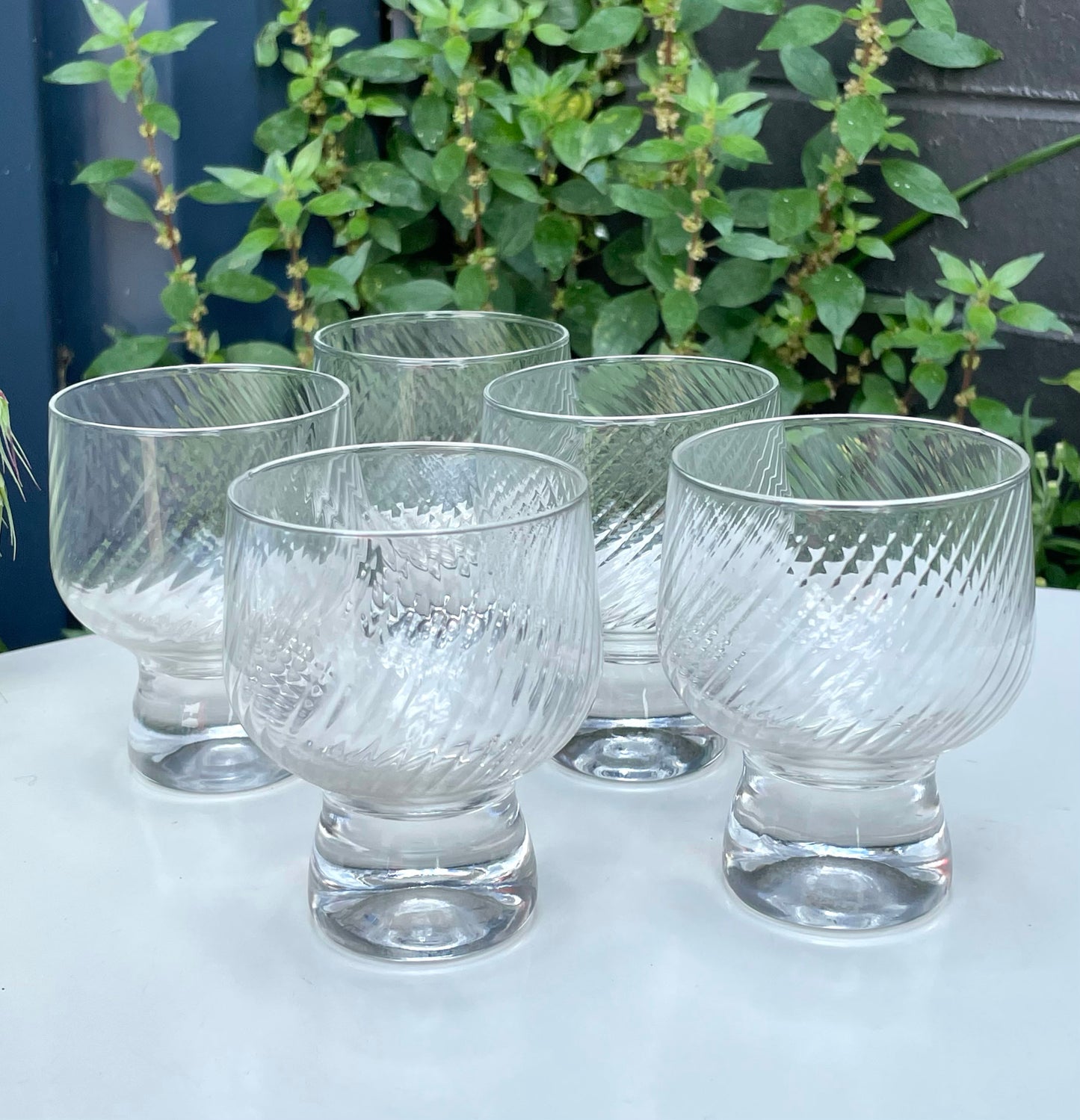 Set of four Crown Corning Swirl Glasses