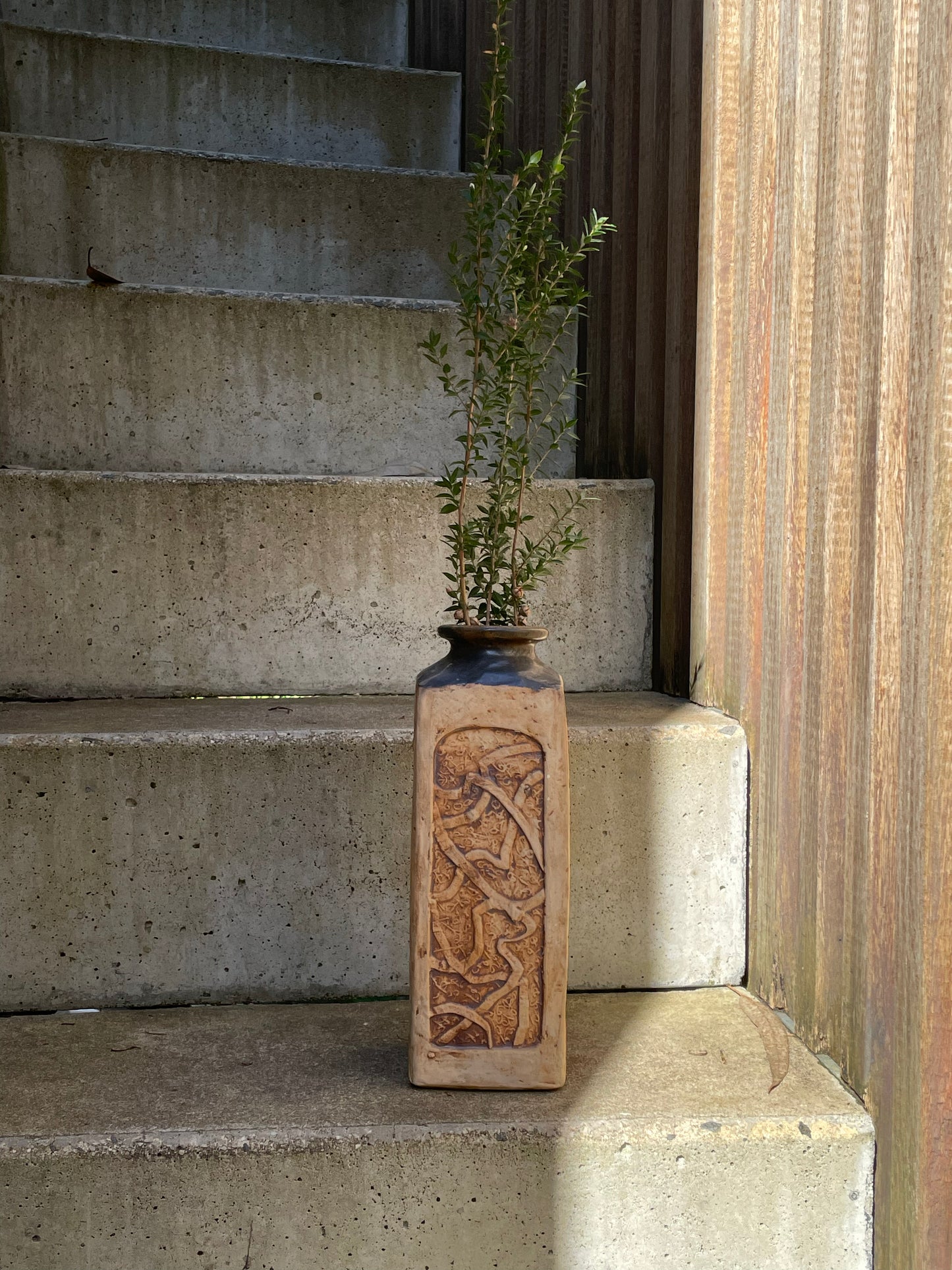 Amamoor Glazed Earthenware Vase