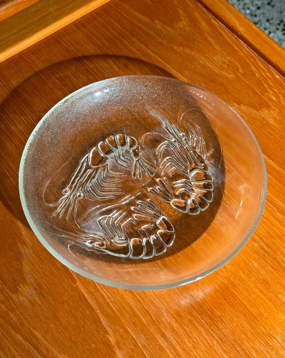 Pasari Embossed Shrimp Plate