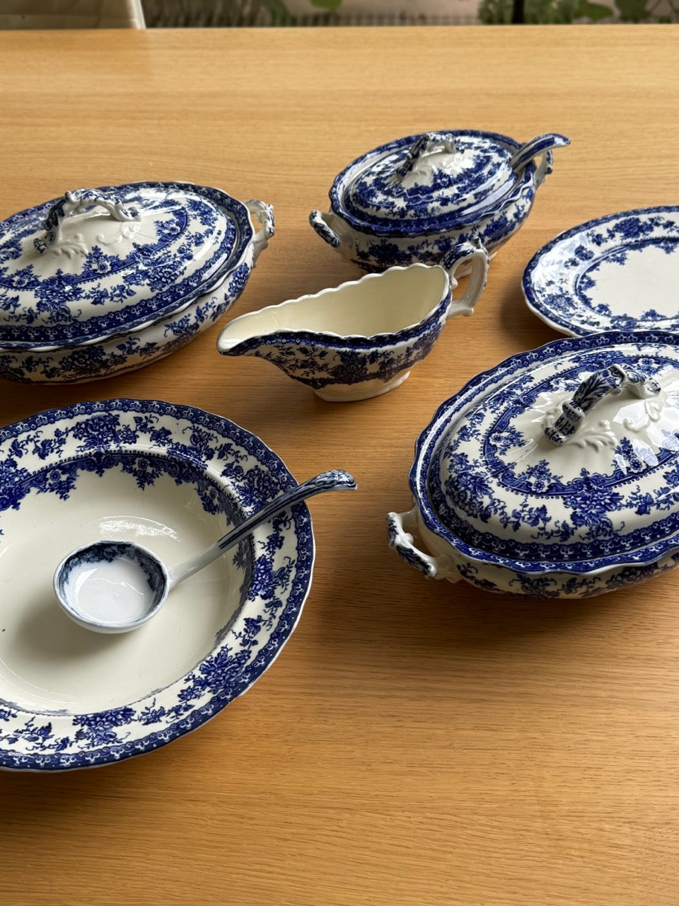 Antique Keeling & Co ‘Late Mayers’ Watford Patterned Serveware, United Kingdom, early 1900s