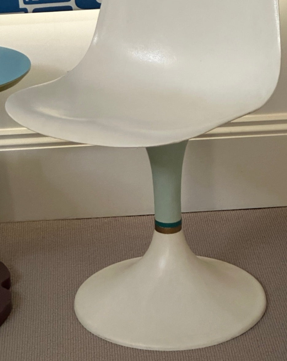 Vintage Fibreglass Tulip Chair