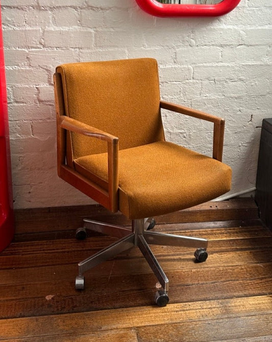 Mid Century Office Chair