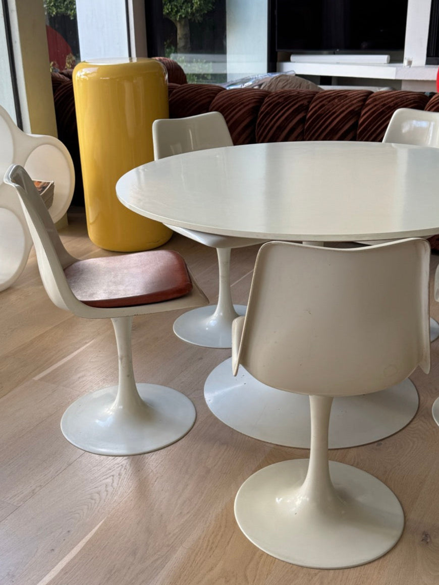 Original 1970s Six Piece Tulip Dining Set
