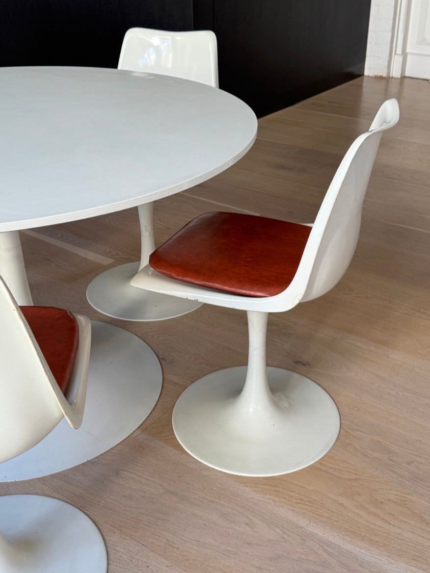 Original 1970s Six Piece Tulip Dining Set